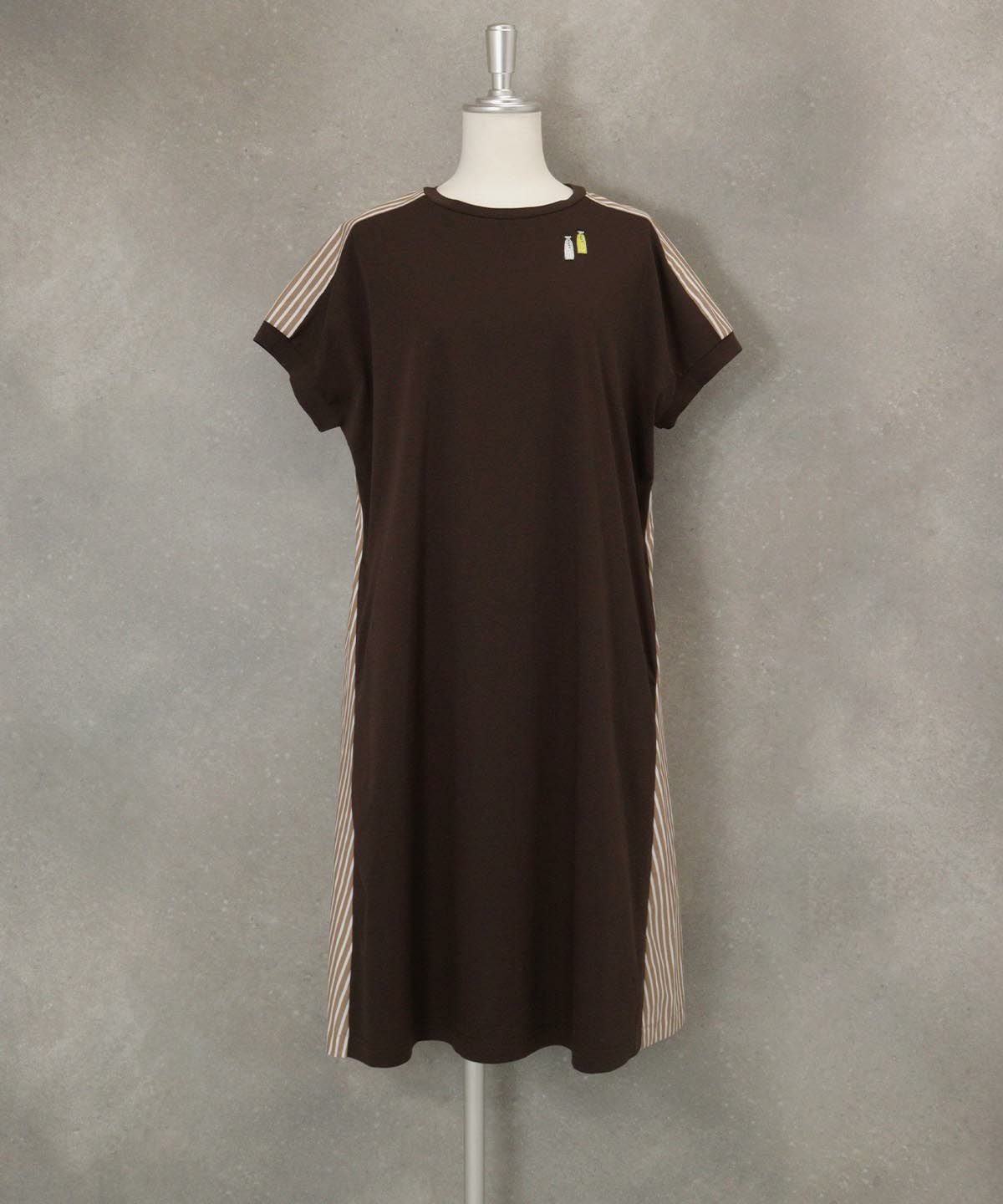 バックストライプワンピース(ブラウン)