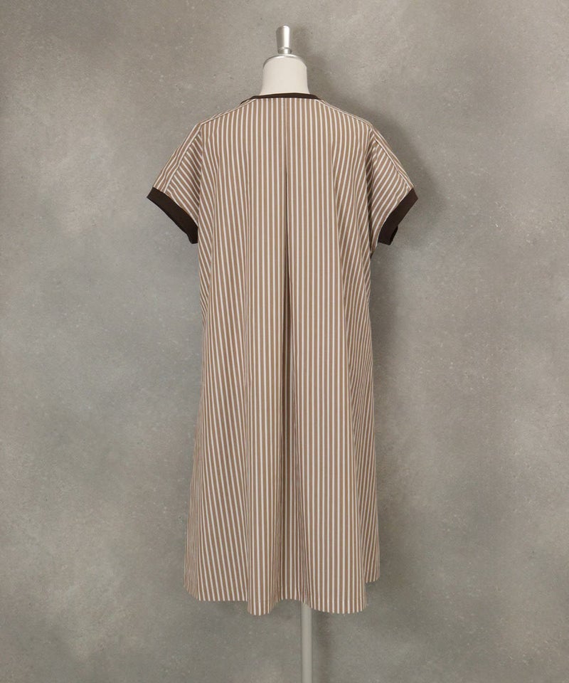 後ろ（ブラウン）