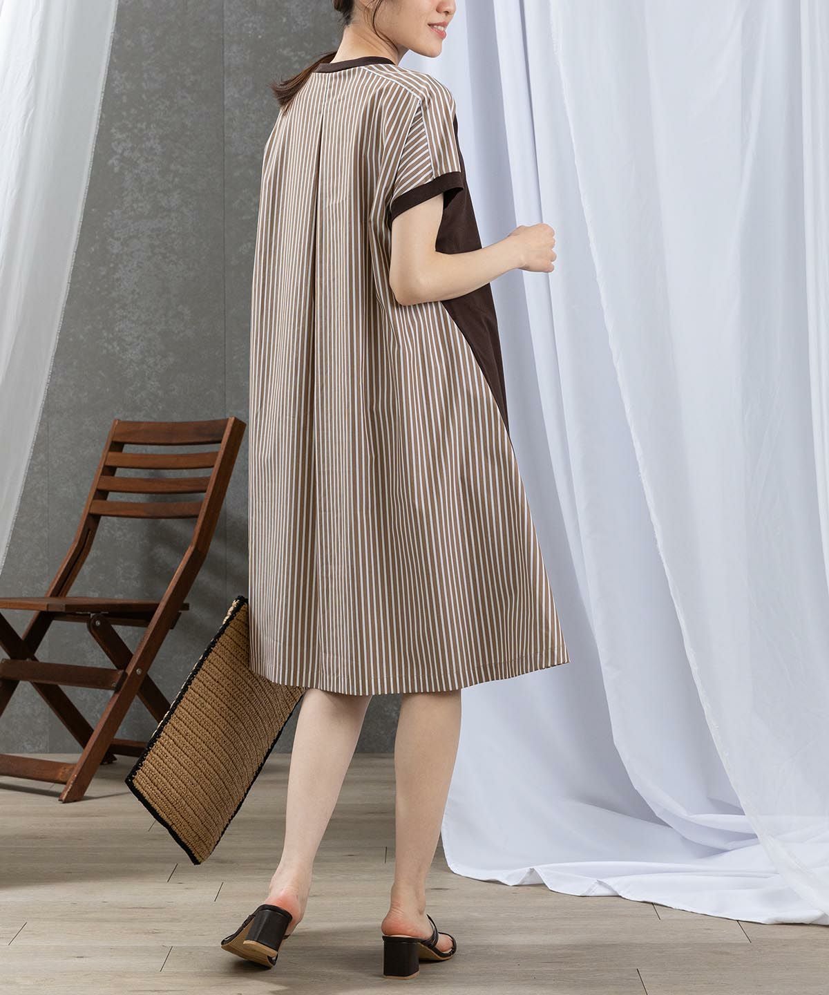 モデル着用(ブラウン)