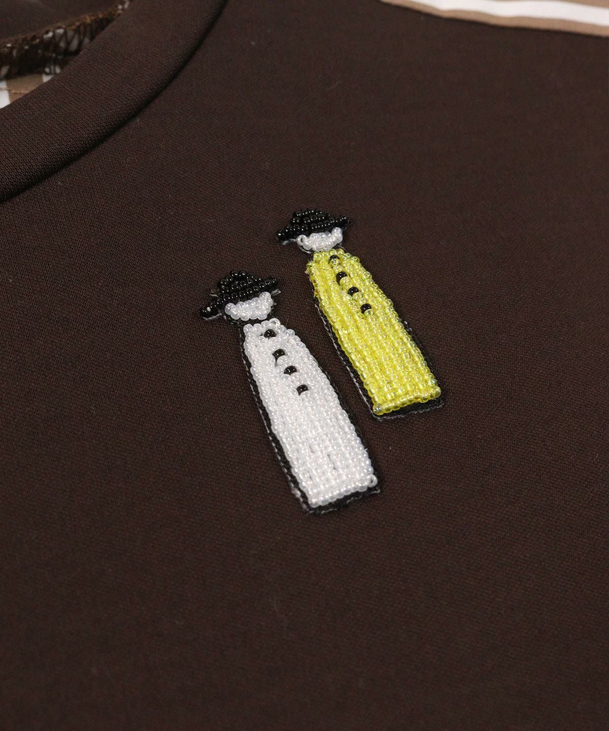 デザイン部分（ブラウン）