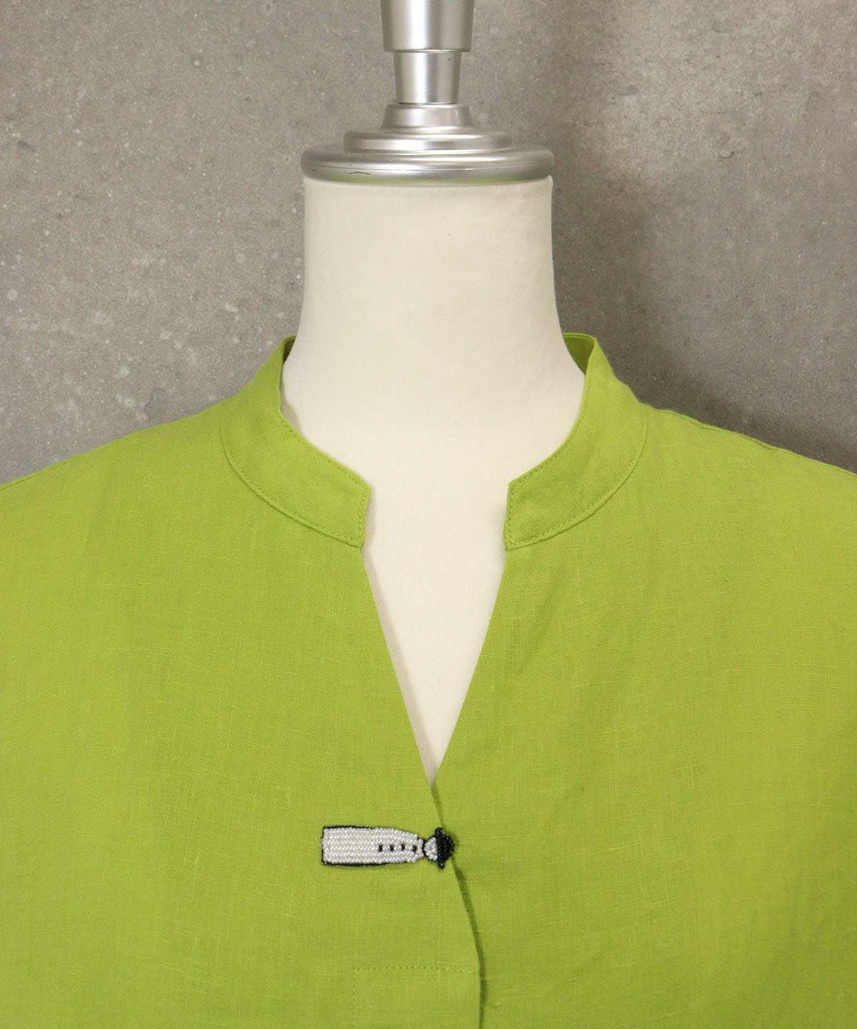 首元部分（ライトグリーン）