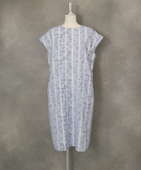 ストライプ総柄ワンピース(ブルー)