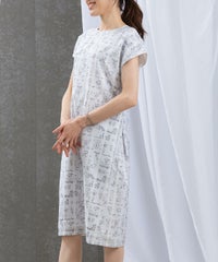 モデル着用画像(ライトグレー)