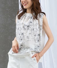 モデル着用画像（ホワイト）