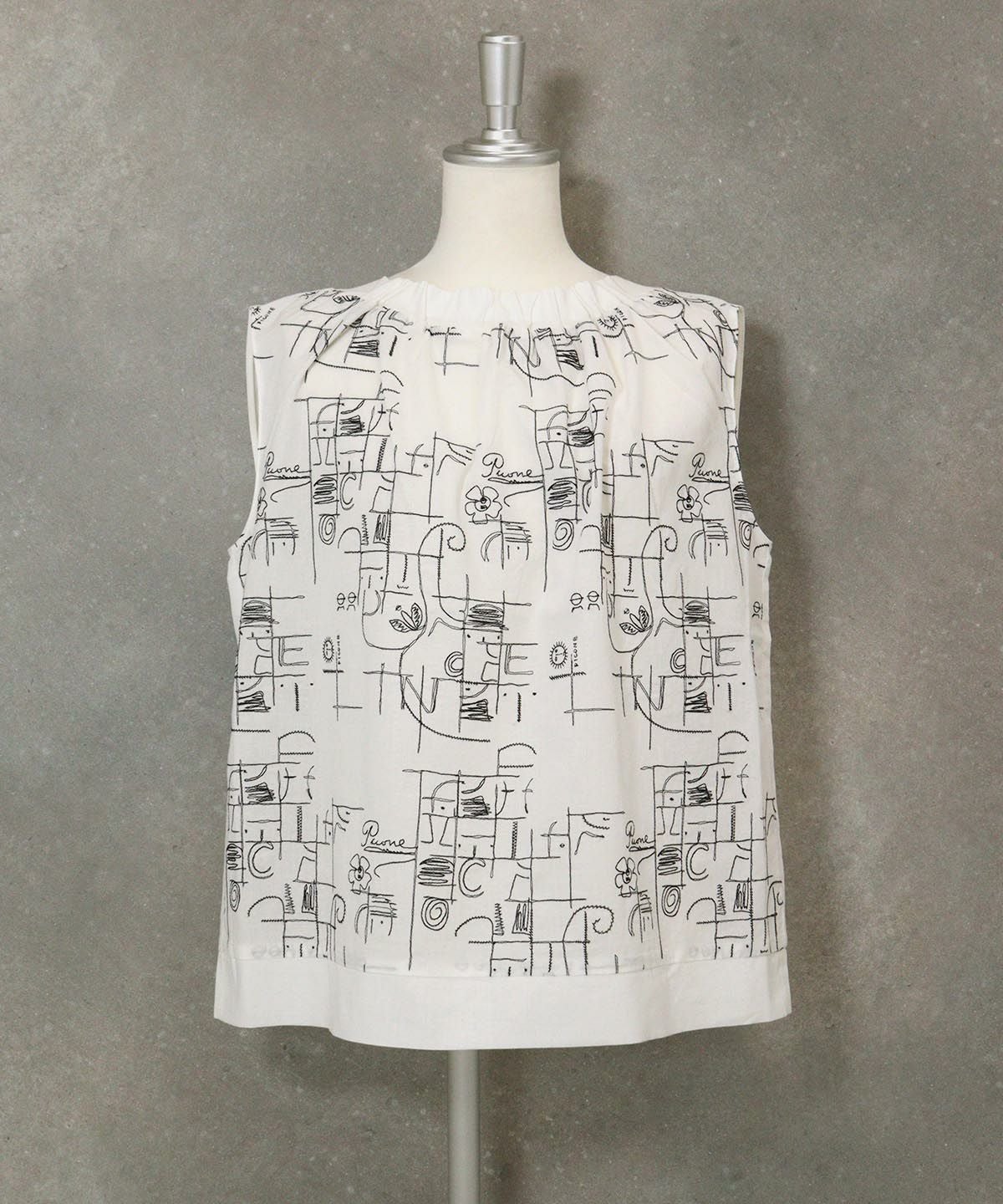 ギャザーネックノースリトップス（ホワイト）