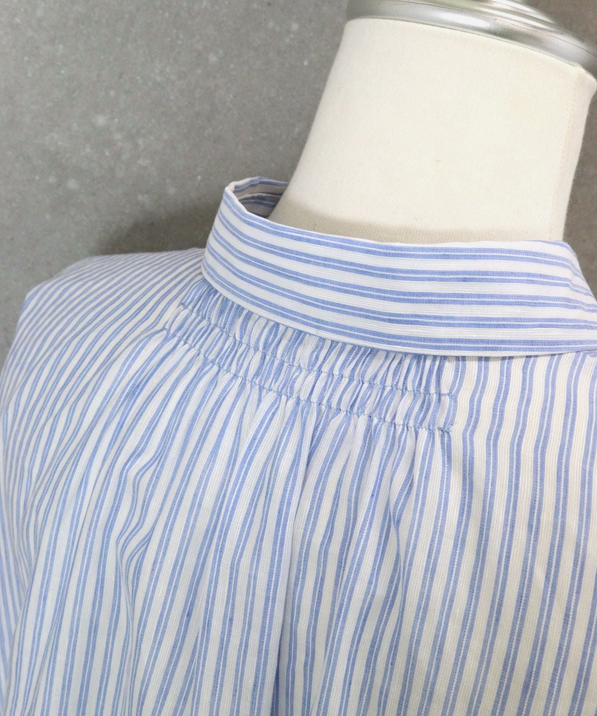 襟部分（ブルー）