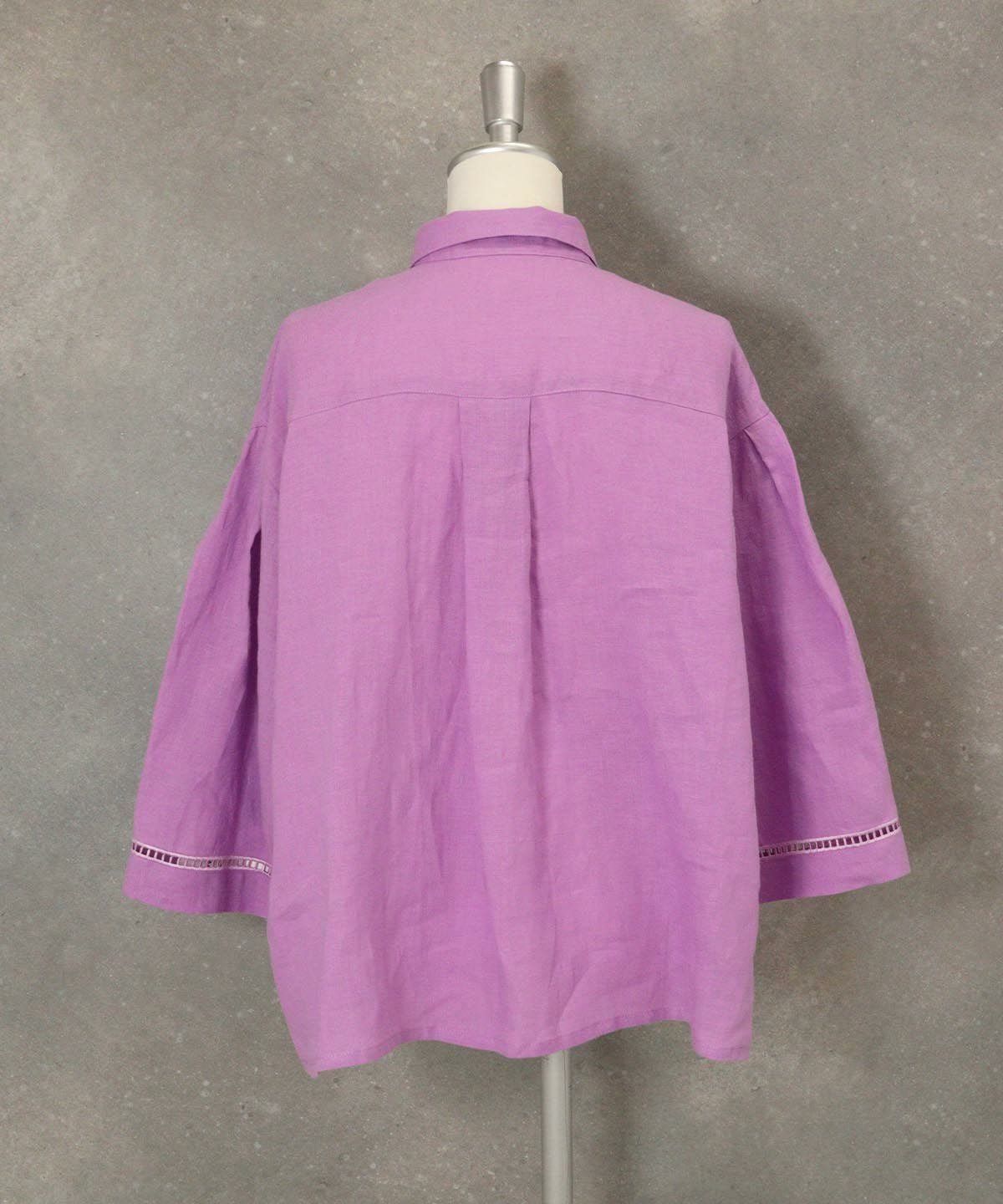 麻100％エンブロイダリーブラウス後(パープル)