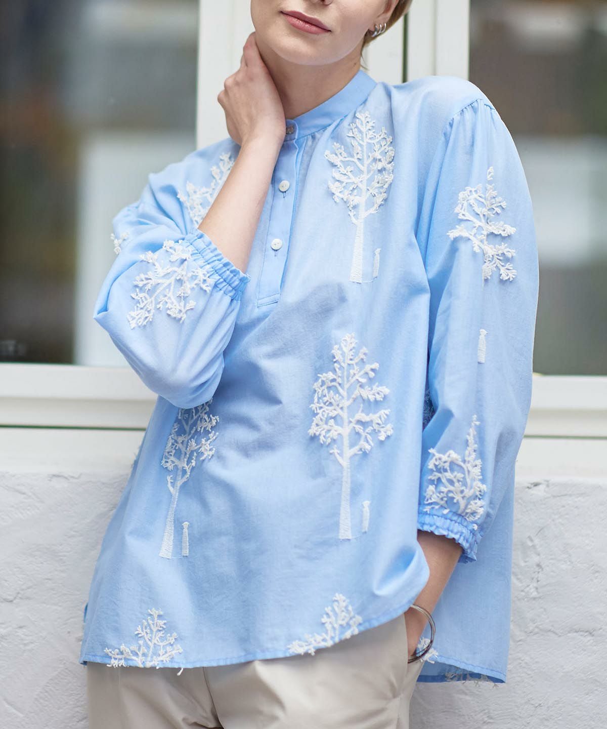 コットン100％ツリー刺繍ブラウス|スタジオピッコーネ-アウトレット