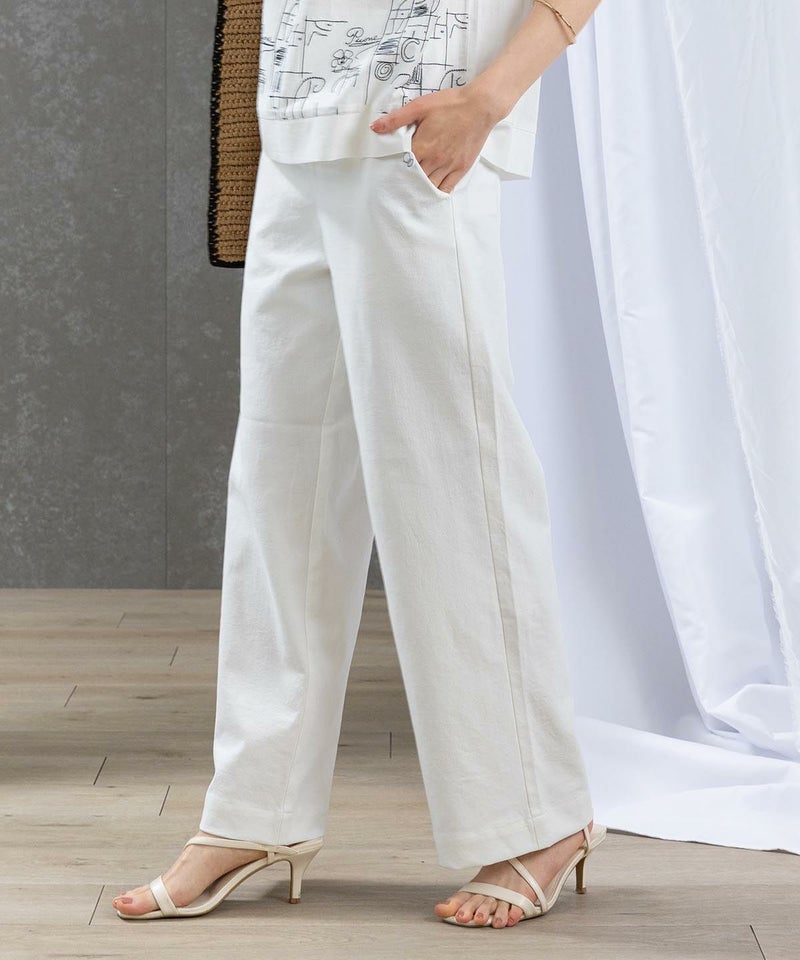 モデル着用（ホワイト）