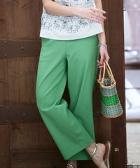 モデル着用画像（グリーン）