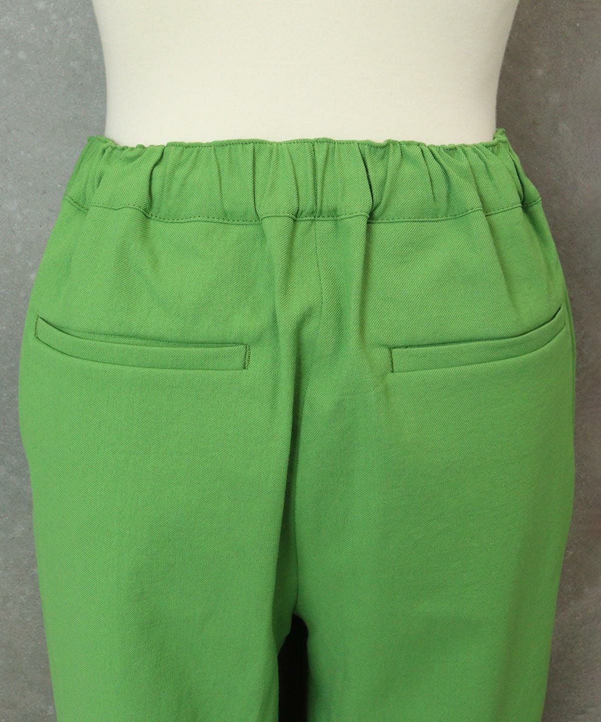 後ろ（グリーン）