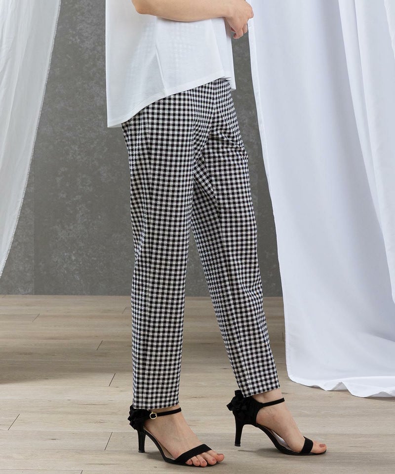 モデル着用画像（ブラック）