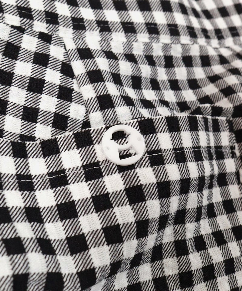 後ポケットボタン部分（ブラック）