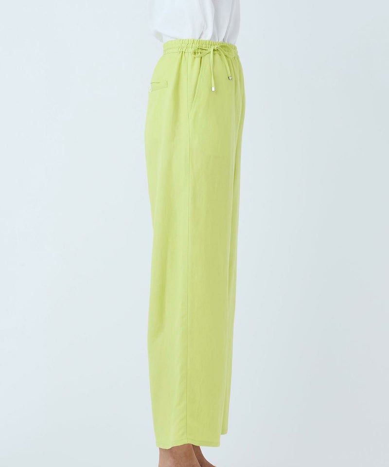 モデル着用画像（イエロー）