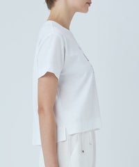 モデル着用画像（ホワイト）