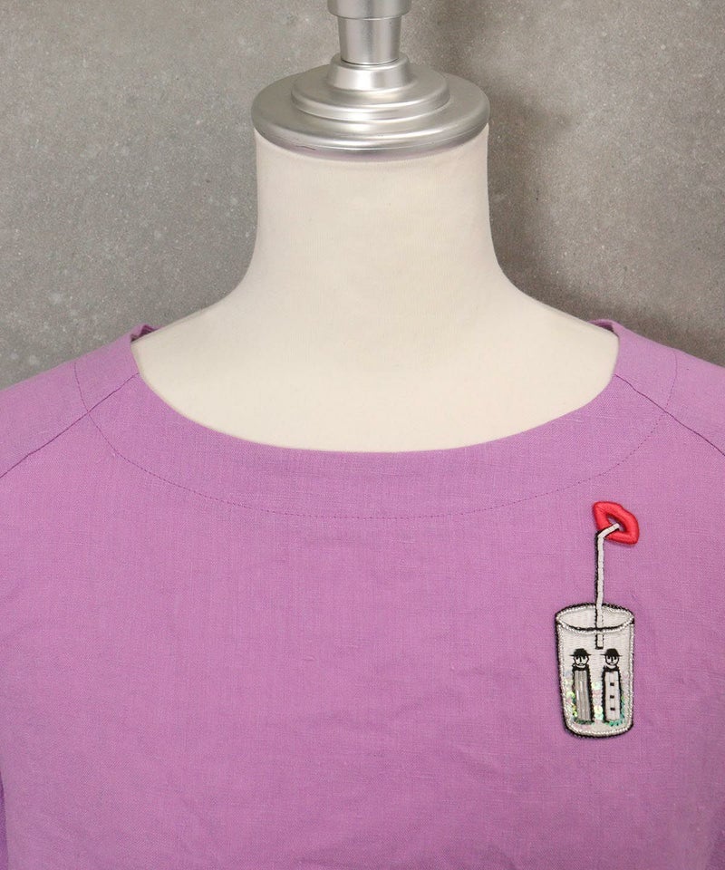 首元アップ(パープル)