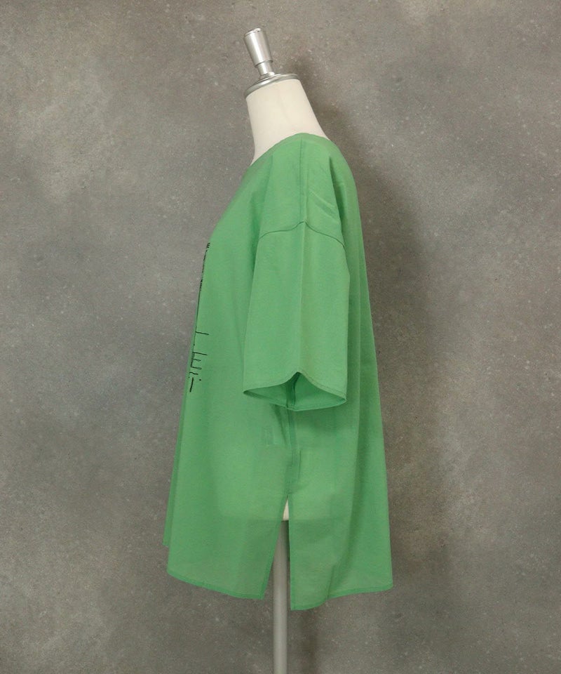 コットン100％線画刺繍プルオーバー(グリーン)横