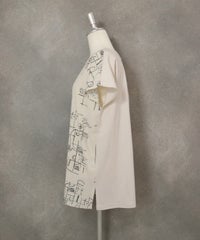 前後切替線画冷感プルオーバー横(ベージュ）