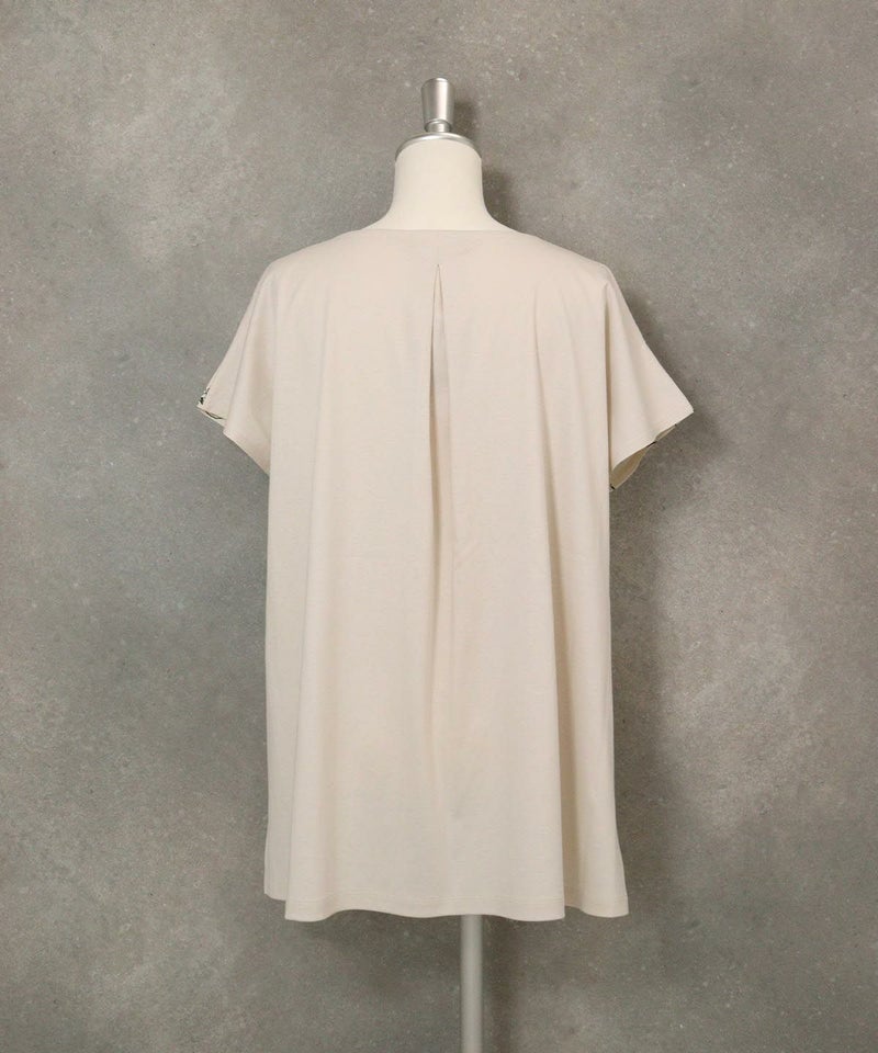 前後切替線画冷感プルオーバー後(ベージュ）