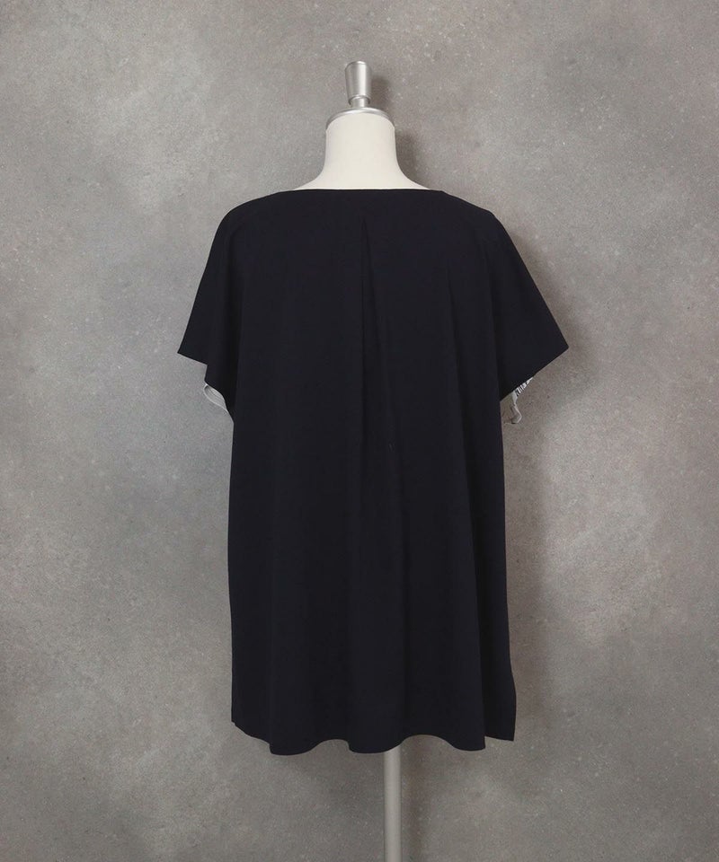 前後切替線画冷感プルオーバー後(ライトグレー）