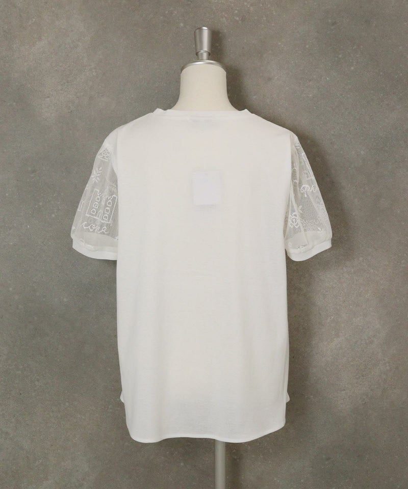 総柄チュールプルオーバー後(ホワイト）