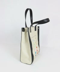 バッグ横（ベージュ）