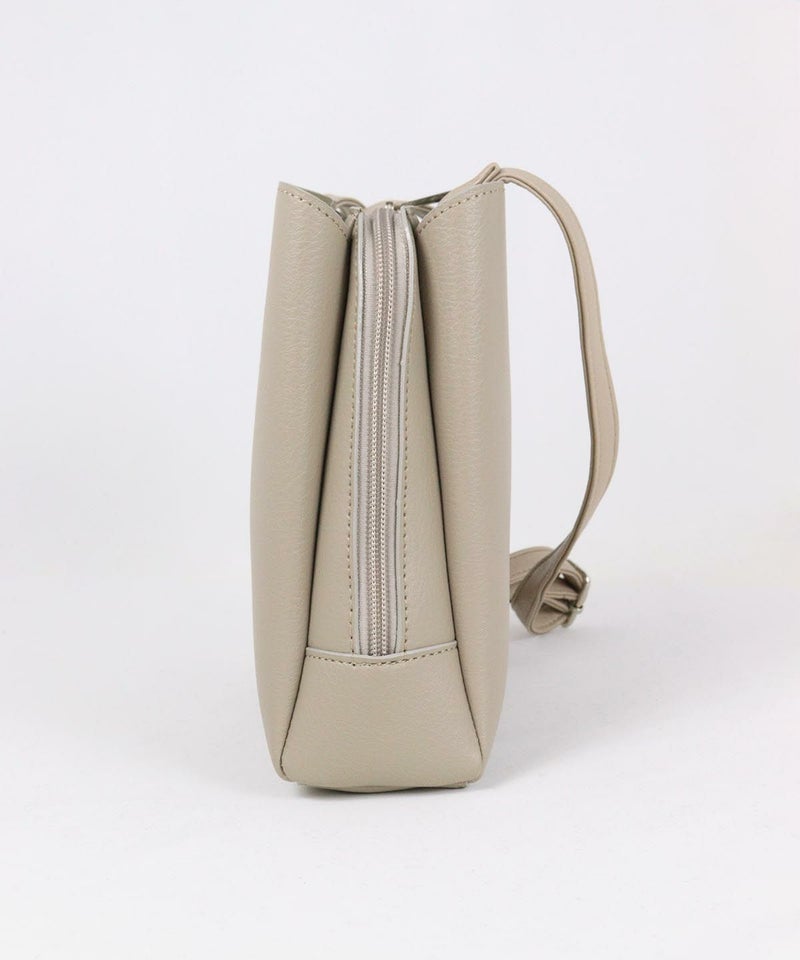 バッグ横（ベージュ）