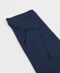 手のひら側アップ(ネイビー)