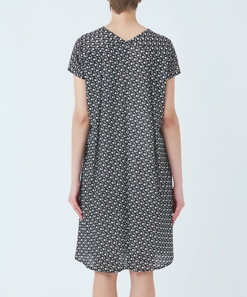 モデル着用画像(ブラック)