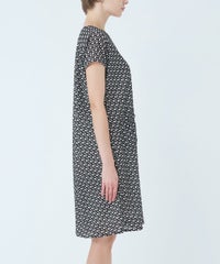 モデル着用画像(ブラック)