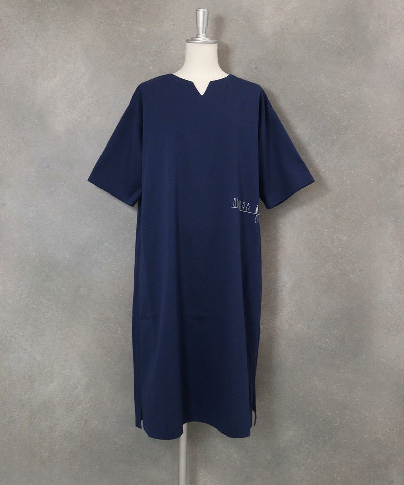 UV冷感サイド刺繍ワンピース(ネイビー)