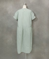 サッカーストライプワンピース(グリーン)後ろ