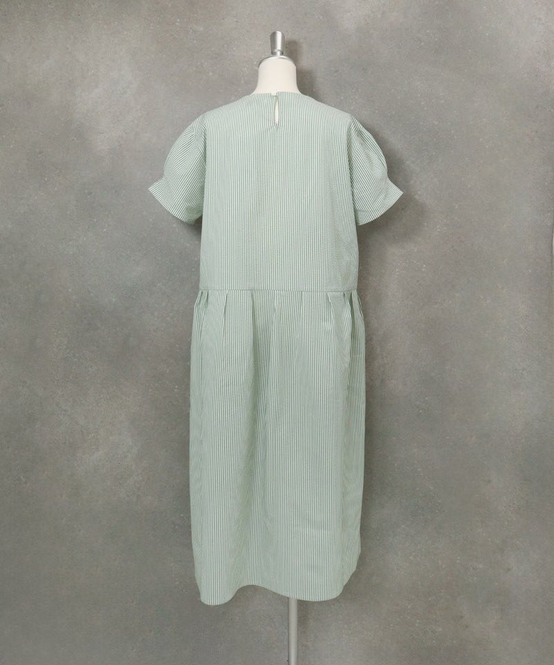 サッカーストライプワンピース(グリーン)後ろ