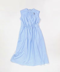 ストライプ柄冷感ノースリワンピース(ブルー)後ろ