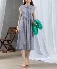 モデル着用画像（グレー）