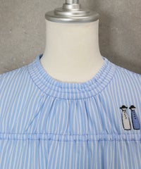 襟元部分（ブルー）