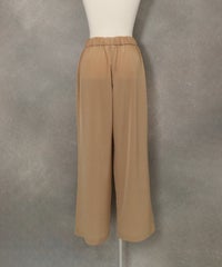 冷感速乾ソフトワイドパンツ(キャメル)後ろ