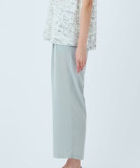 モデル着用画像(ライトグリーン)