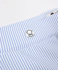 ウエスト部分アップ(ブルー)