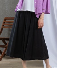 モデル着用（ブラック）