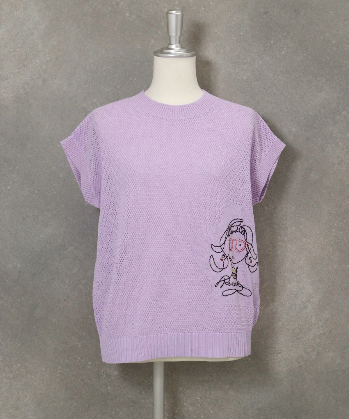 透かし編み刺繍ニットベスト(ライトパープル)