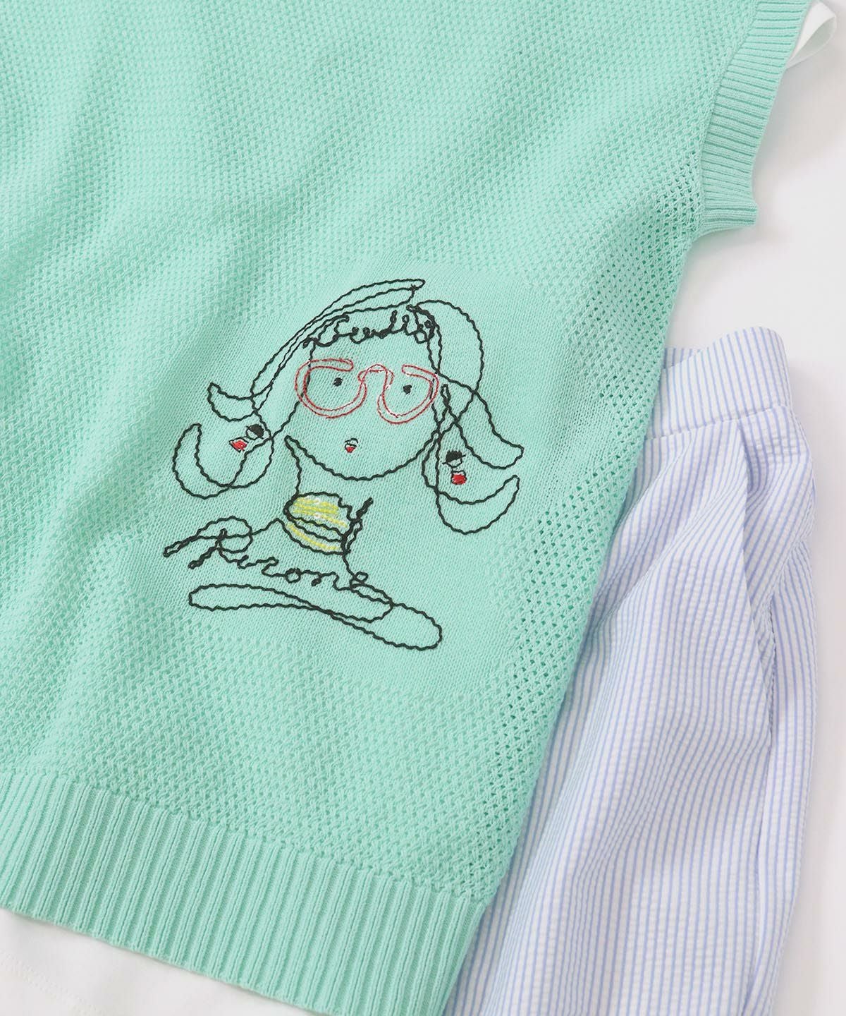 透かし編み刺繍ニットベスト|スタジオピッコーネ - ゴルフウェアや婦人