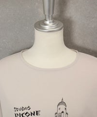 首元アップ(ベージュ)