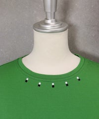 首元アップ(グリーン)