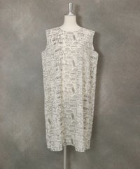 メッシュ地プリントワンピース(ホワイト)