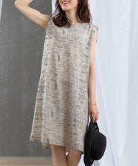 モデル着用画像(ベージュ)