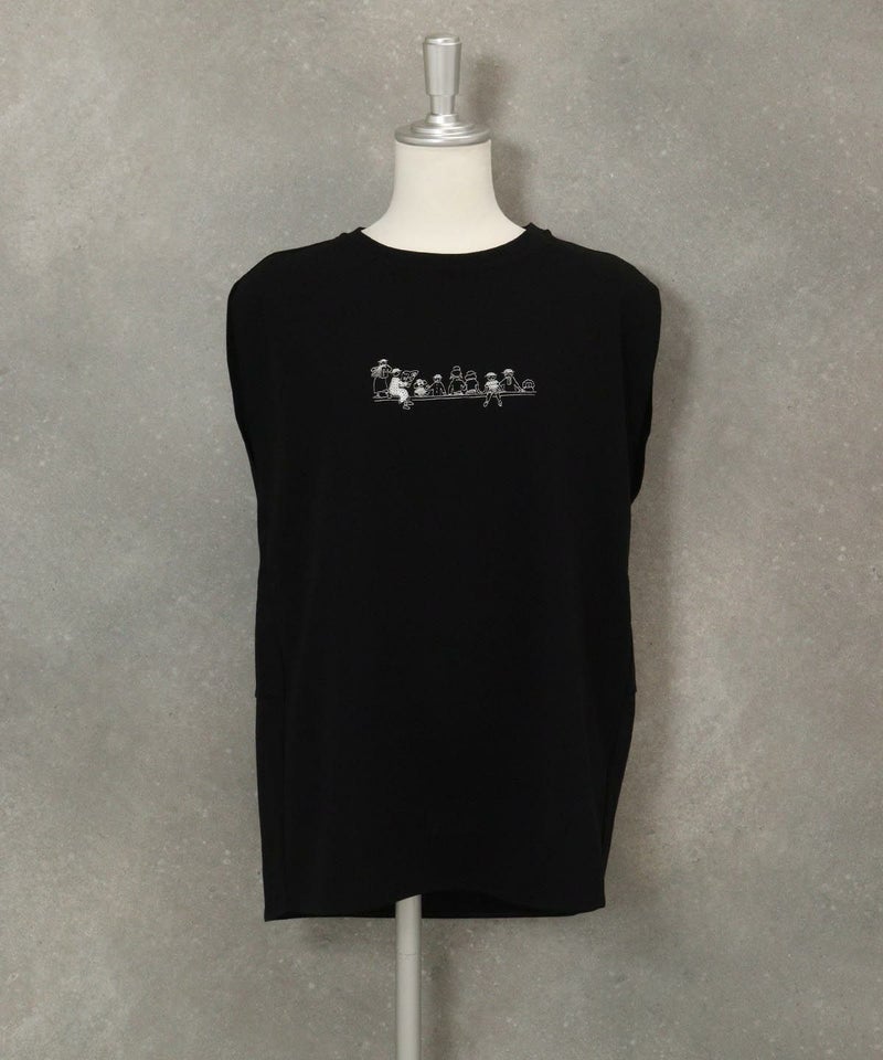 ボックス型ノースリトップス(ブラック)