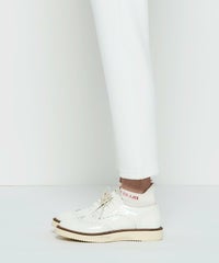 モデル着用画像（ホワイト）