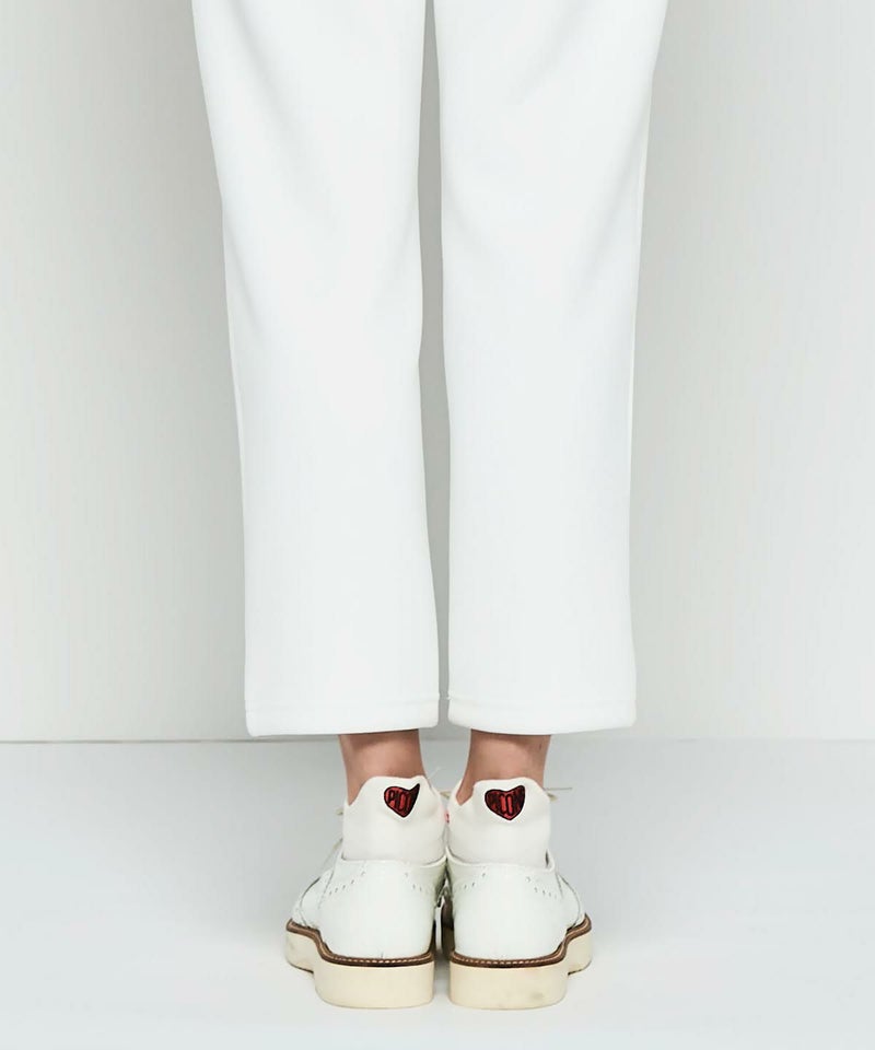 モデル着用画像（ホワイト）