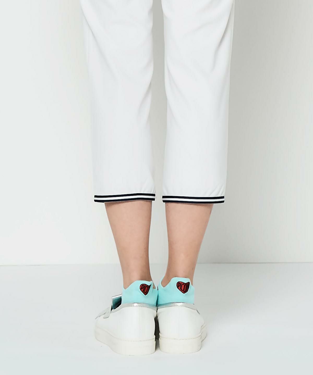 モデル着用画像（ライトブルー）